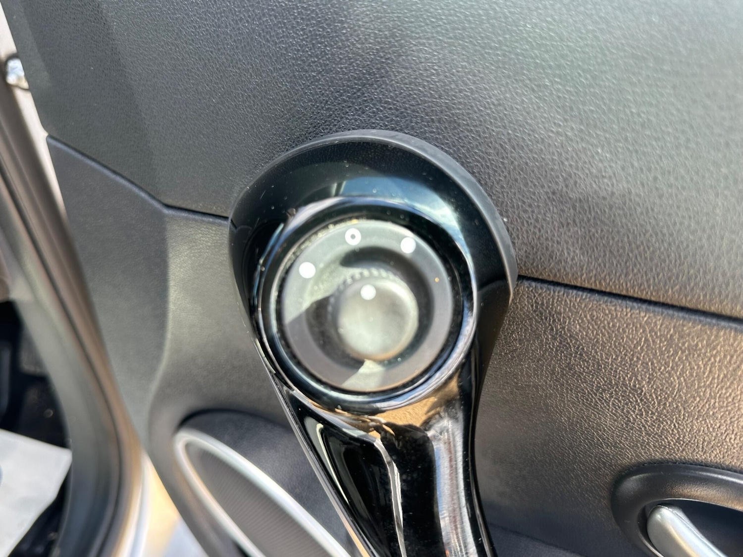 Used Renault Clio 2012 for sale - 76158877: Photo 43