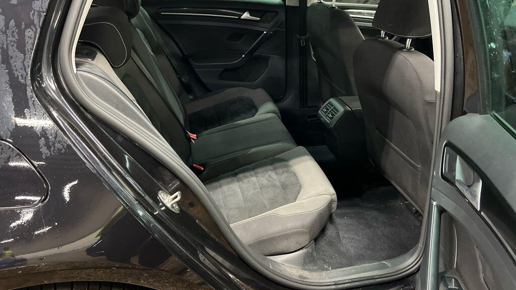 Used Volkswagen Golf 2013 for sale - 77462149: Photo 9