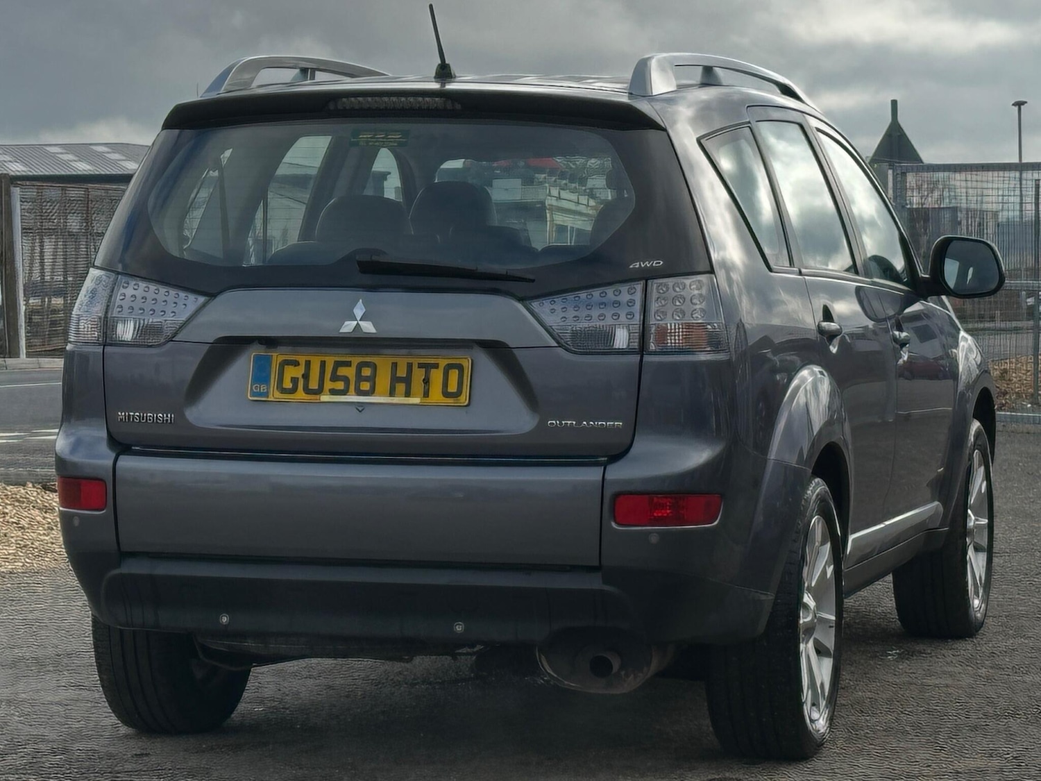 Used Mitsubishi Outlander 2008 for sale - 77462135: Photo 16