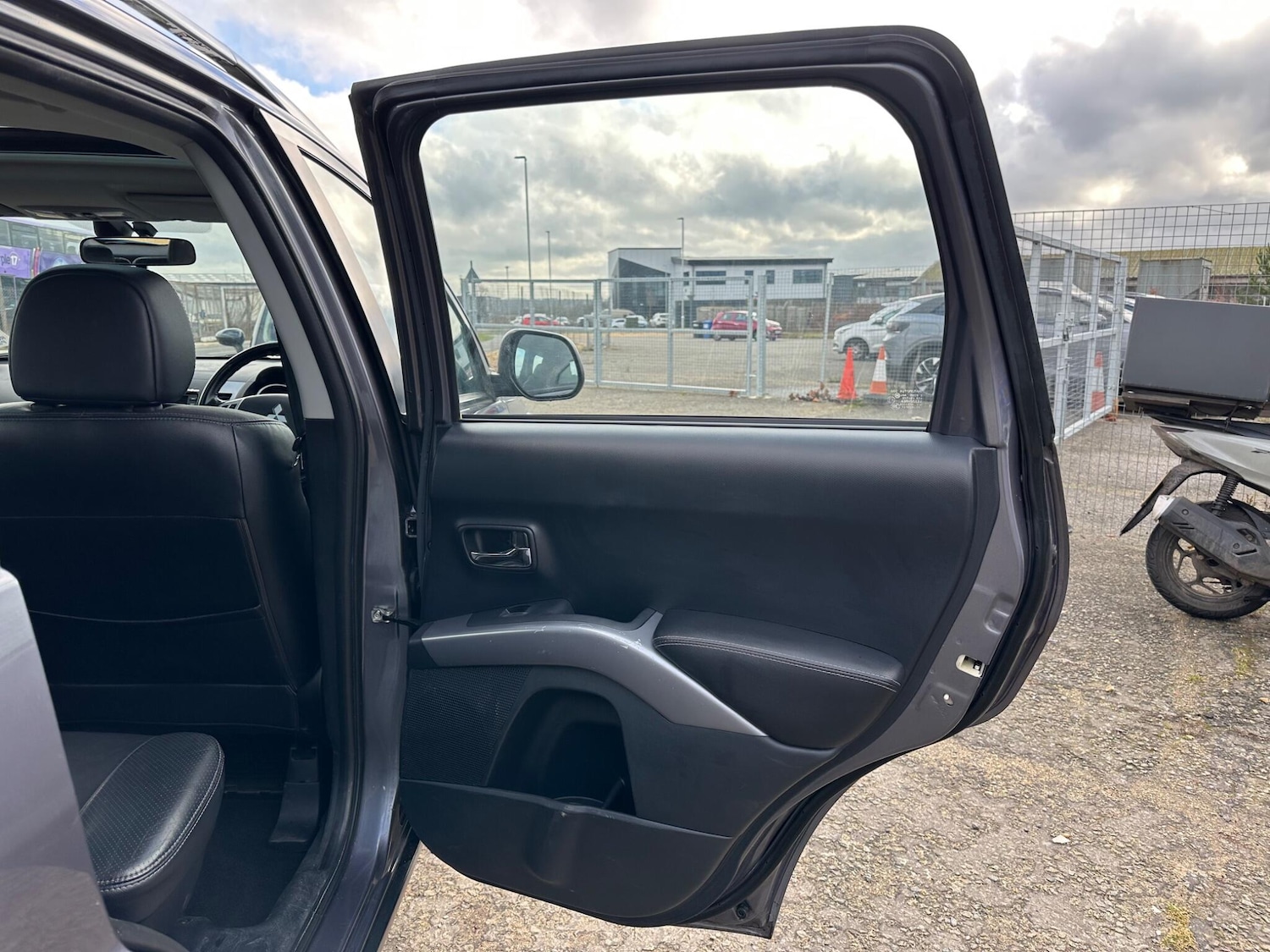 Used Mitsubishi Outlander 2008 for sale - 77462135: Photo 22