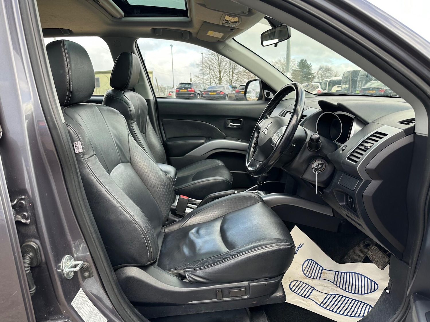 Used Mitsubishi Outlander 2008 for sale - 77462135: Photo 24