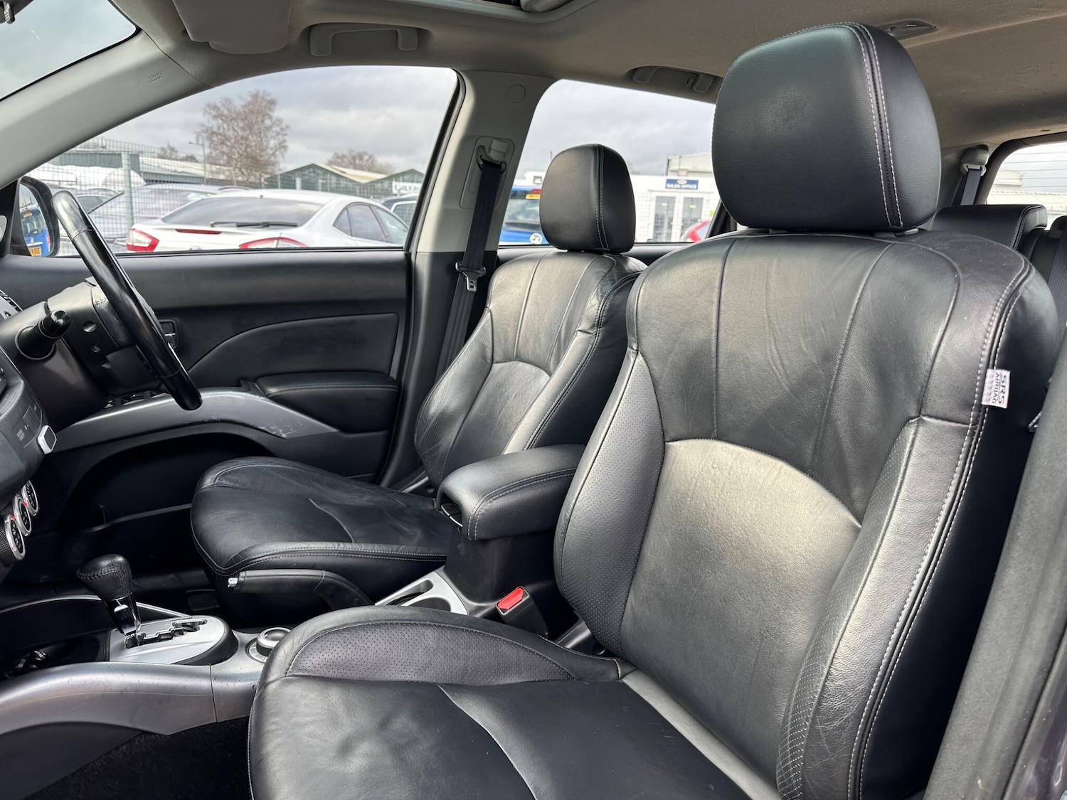 Used Mitsubishi Outlander 2008 for sale - 77462135: Photo 29