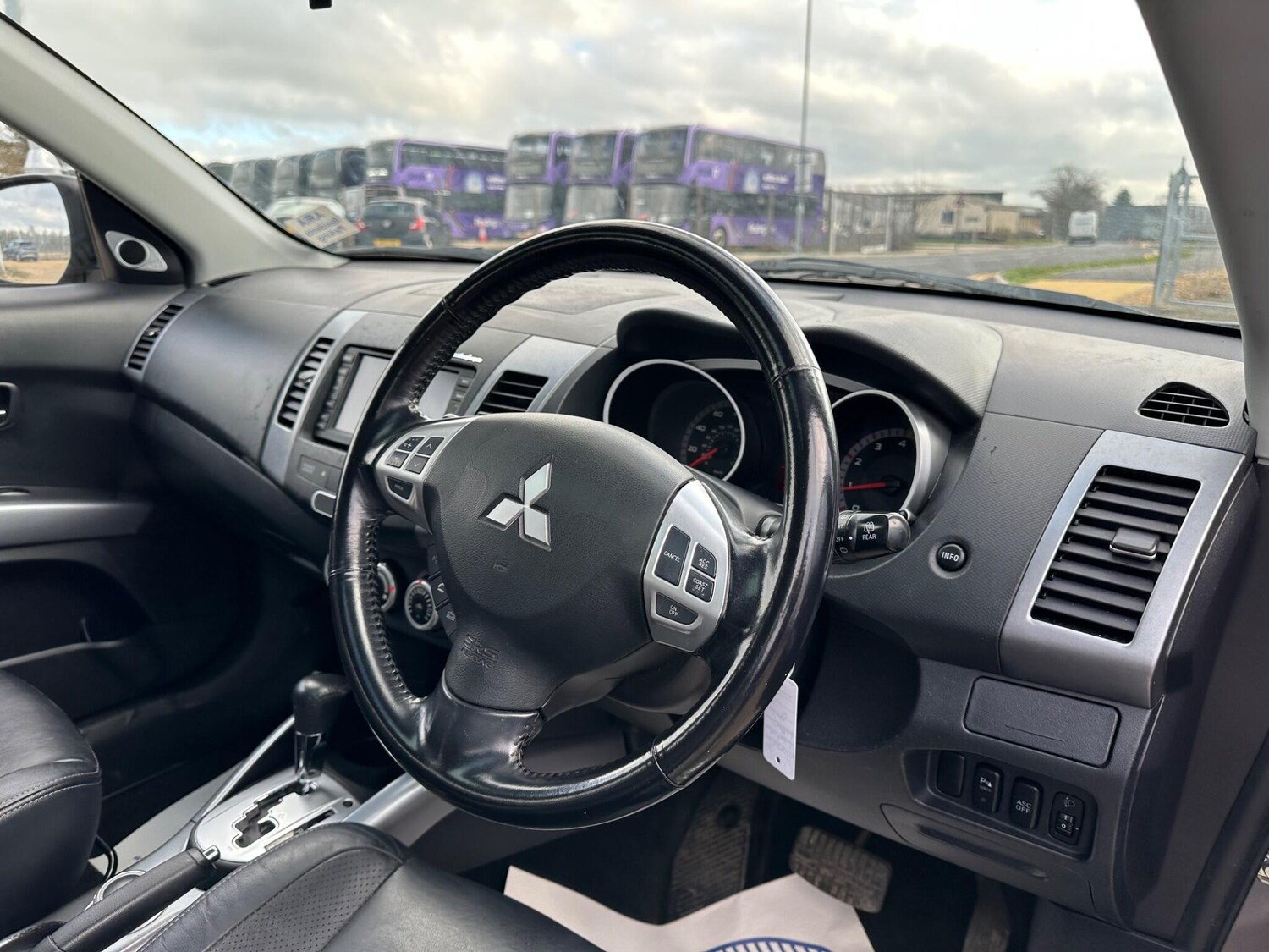 Used Mitsubishi Outlander 2008 for sale - 77462135: Photo 56