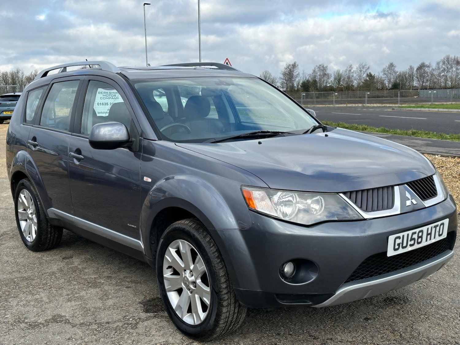 Used Mitsubishi Outlander 2008 for sale - 77462135: Photo 8