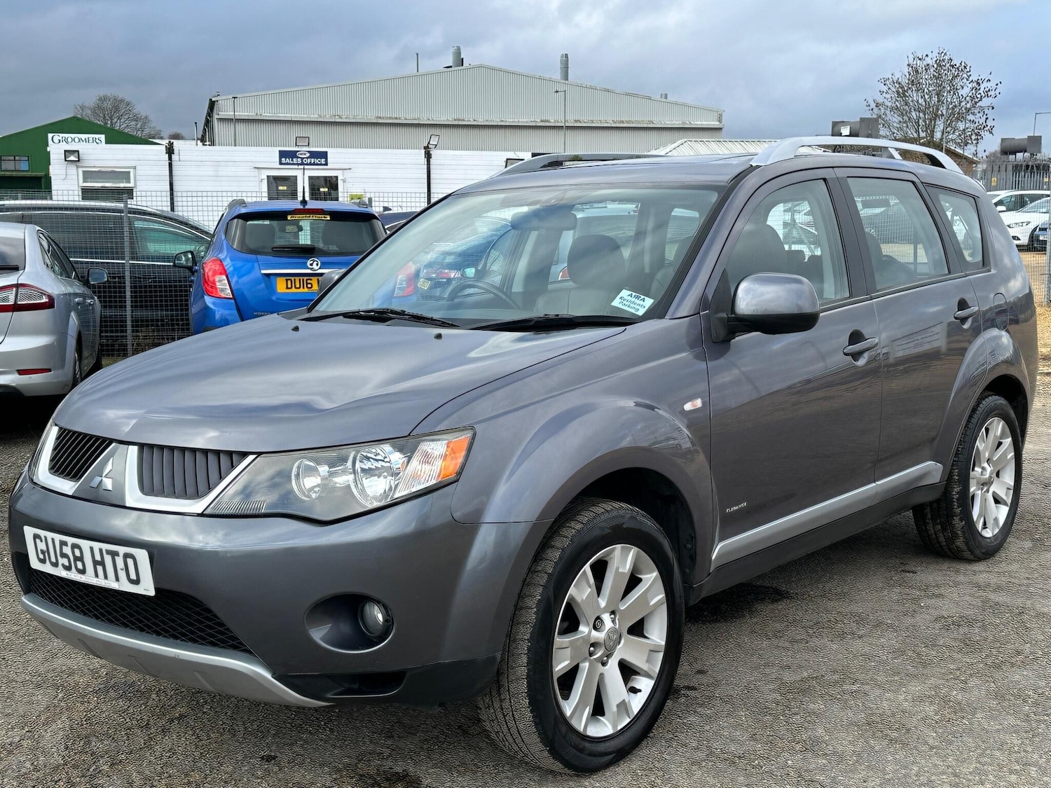 Used Mitsubishi Outlander 2008 for sale - 77462135: Photo 9