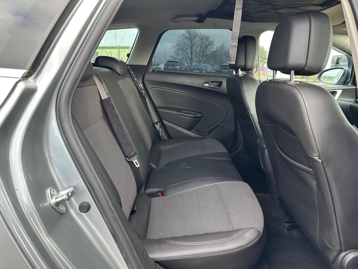 Used Vauxhall Astra 2014 for sale - 77462140: Photo 29