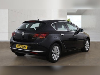 Used Vauxhall Astra 2013 for sale - 78854343: Photo
