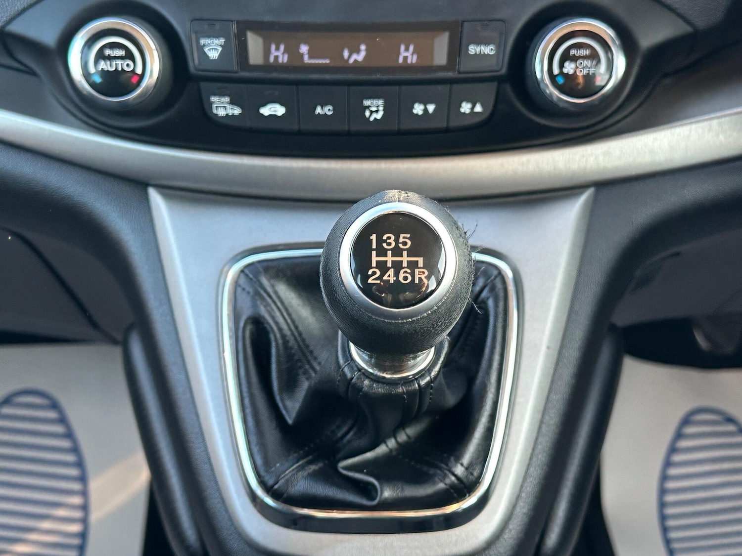 Used Honda CR-V 2014 for sale - 77462152: Photo 50