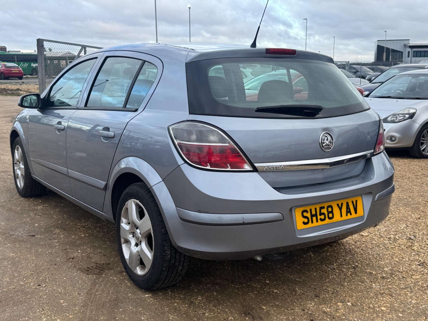 Used Vauxhall Astra 2008 for sale - 77462155: Photo 5