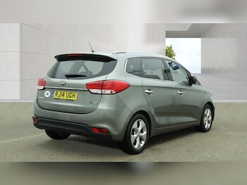 Used Kia Carens 2014 for sale - 78834200: Photo