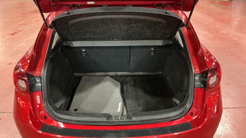 Used Mazda Mazda3 2014 for sale - 76446665: Photo 8