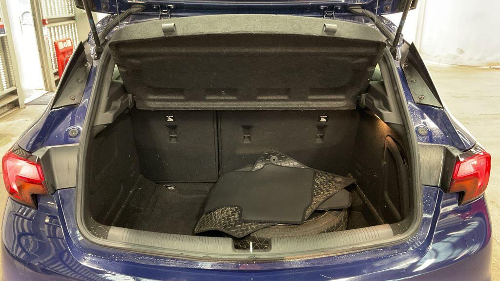 Used Vauxhall Astra 2016 for sale - 77839938: Photo 9