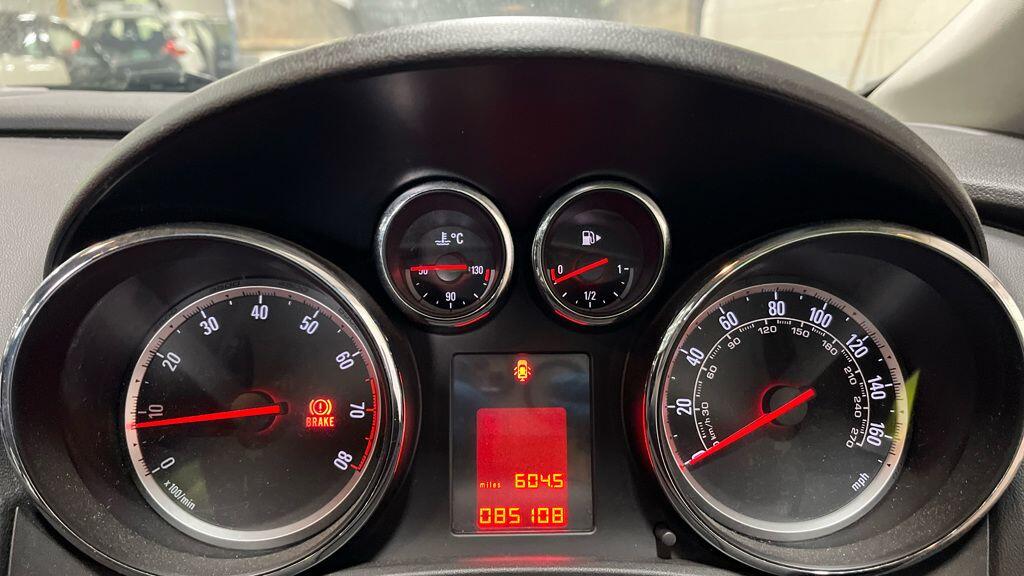 Used Vauxhall Astra 2012 for sale - 78062644: Photo 11