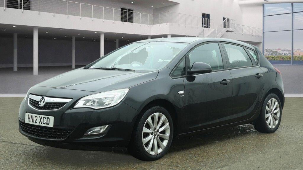 Used Vauxhall Astra 2012 for sale - 78062644: Photo 2