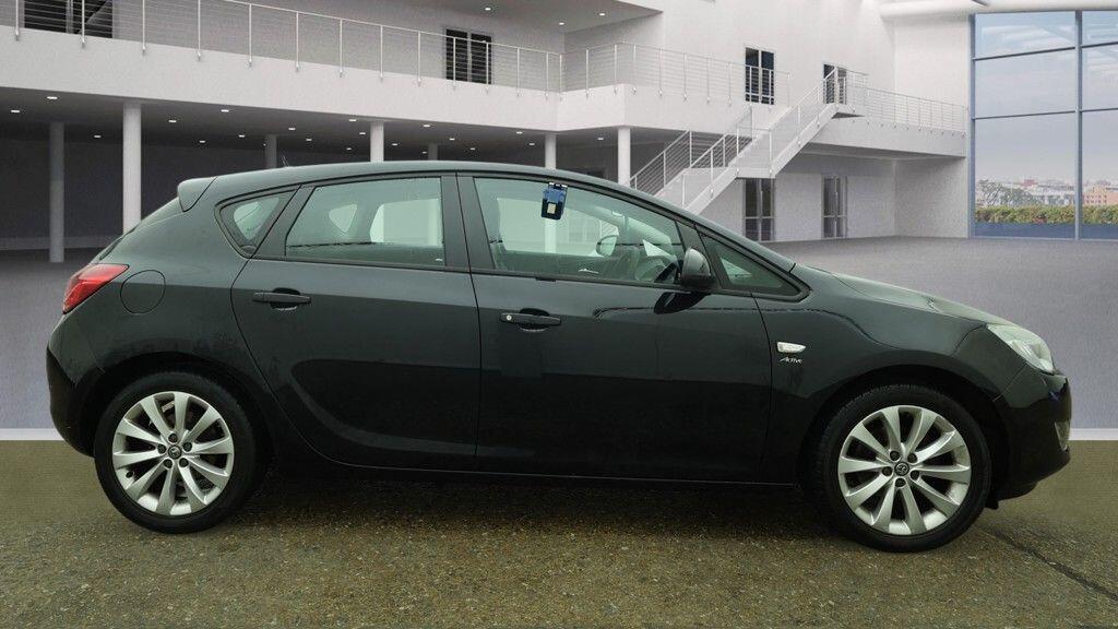 Used Vauxhall Astra 2012 for sale - 78062644: Photo 6