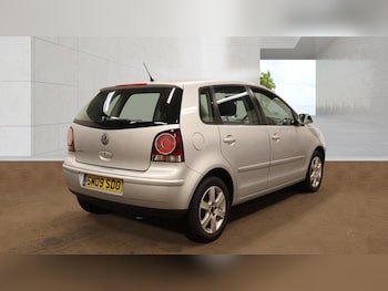 Used Volkswagen Polo 2009 for sale - 79192236: Photo