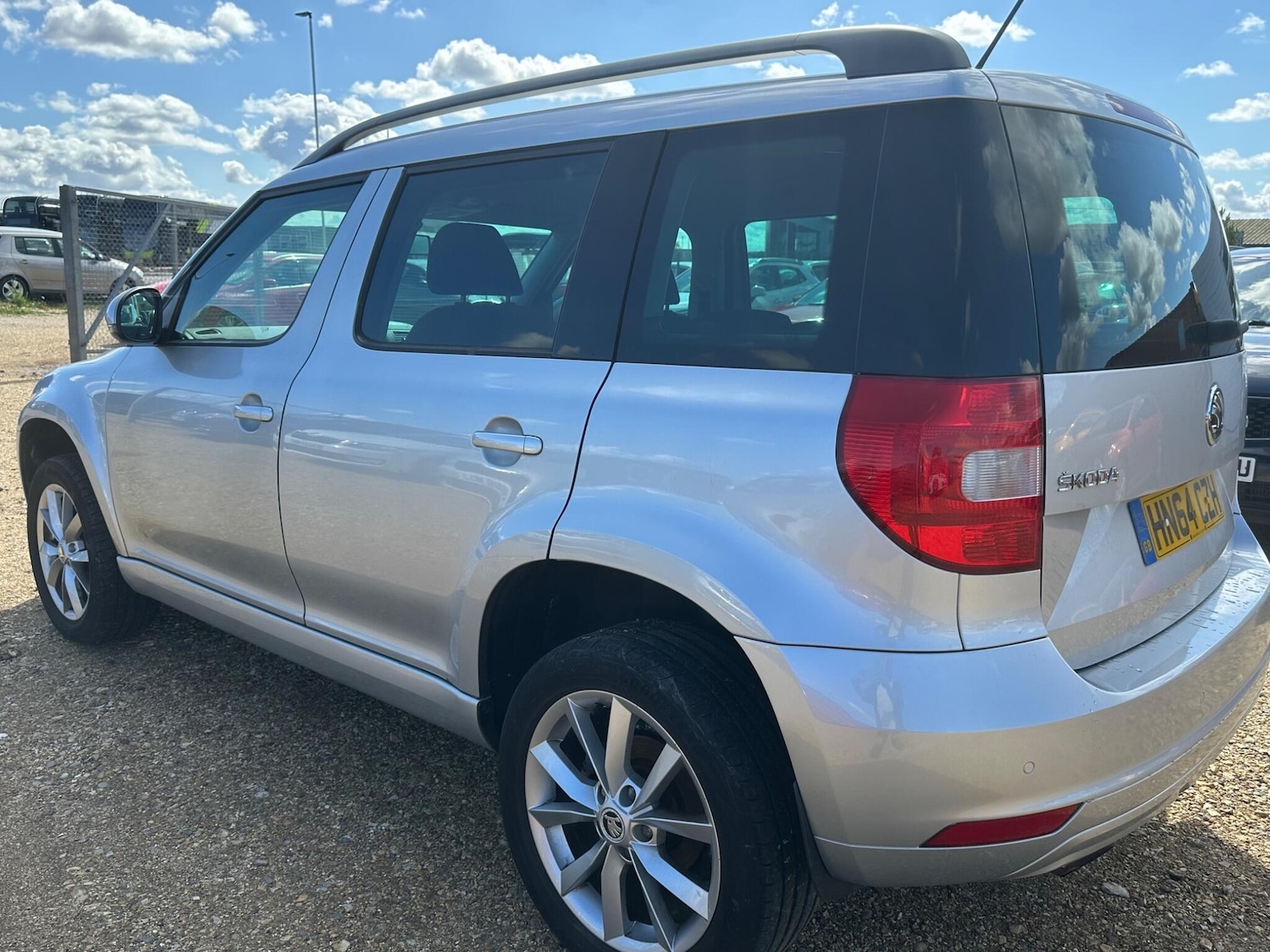 Used Skoda Yeti 2014 for sale - 76158664: Photo 23