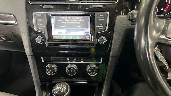 Used Volkswagen Golf 2014 for sale - 76270073: Photo 12