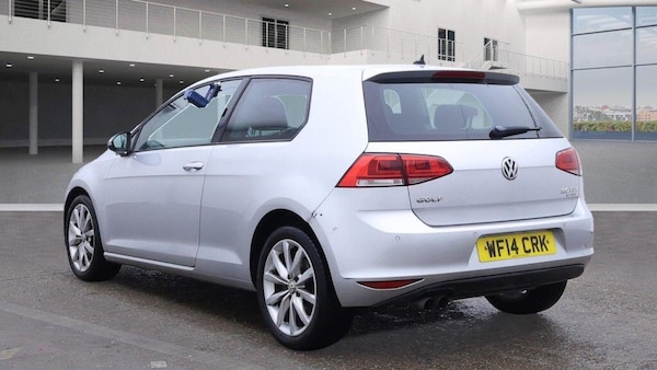 Used Volkswagen Golf 2014 for sale - 76270073: Photo 4