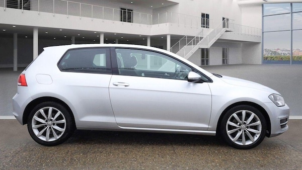 Used Volkswagen Golf 2014 for sale - 76270073: Photo 6