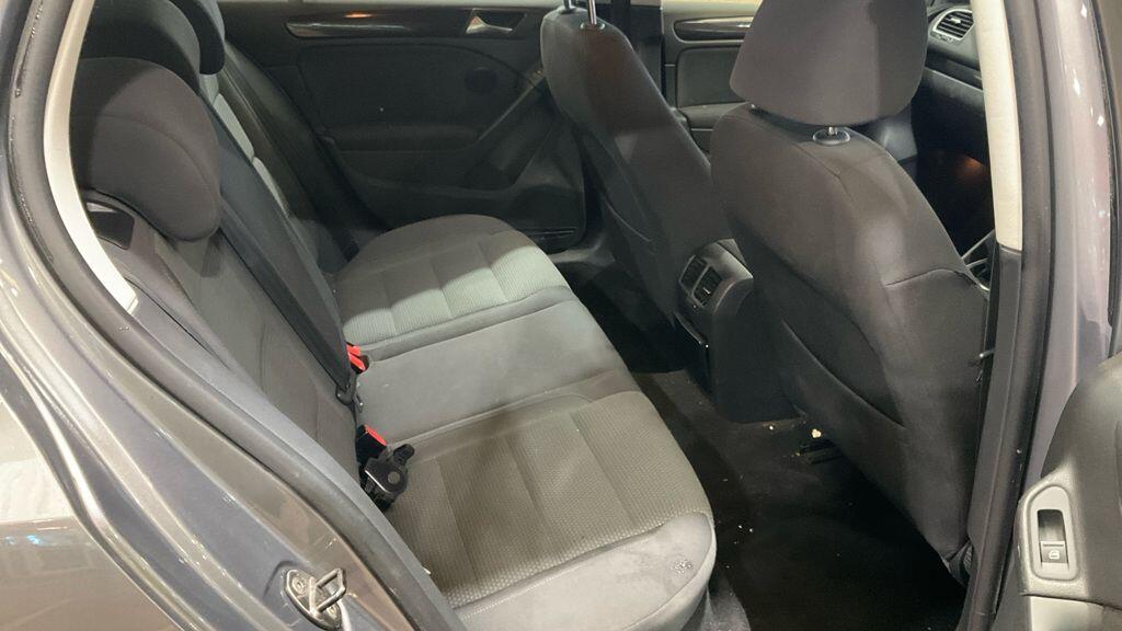 Used Volkswagen Golf 2012 for sale - 77993788: Photo 10