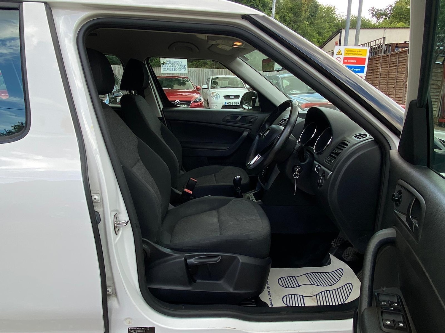 Used Skoda Yeti 2015 for sale - 76585518: Photo 16