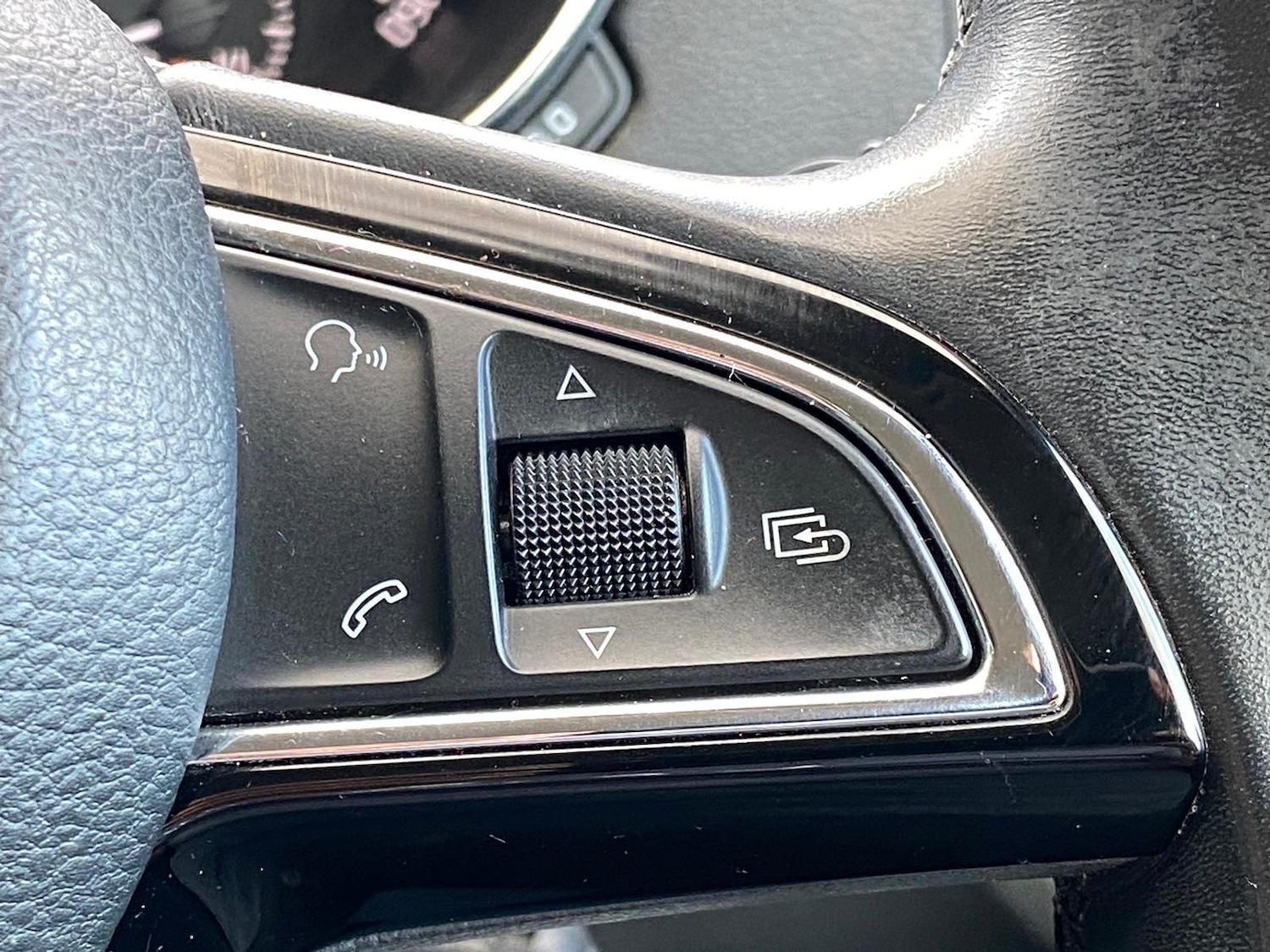 Used Skoda Yeti 2015 for sale - 76585518: Photo 25