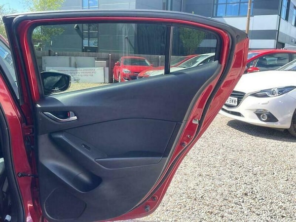 Used Mazda Mazda3 2014 for sale - 76158441: Photo 20