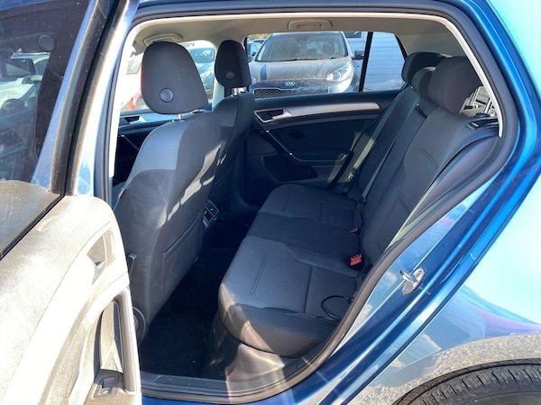Used Volkswagen Golf 2015 for sale - 76166327: Photo 25
