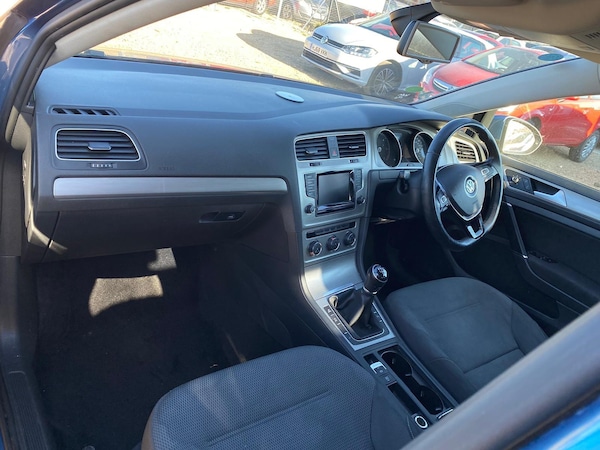 Used Volkswagen Golf 2015 for sale - 76166327: Photo 33