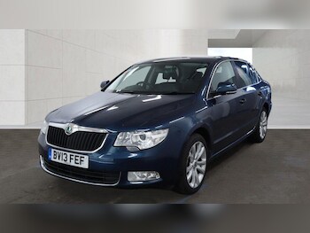 Used Skoda Superb 2013 for sale - 78878714: Photo
