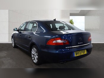 Used Skoda Superb 2013 for sale - 78878714: Photo