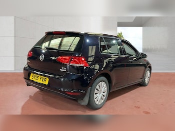 Used Volkswagen Golf 2015 for sale - 78231051: Photo