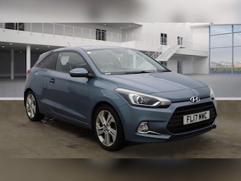 Used Hyundai i20 2017 for sale - 77462120: Photo