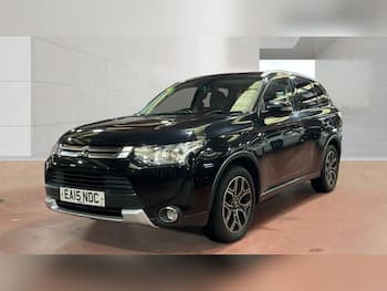Used Mitsubishi Outlander 2015 for sale - 79669711: Photo