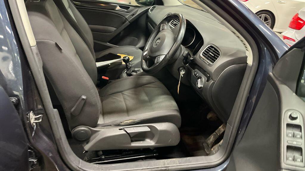 Used Volkswagen Golf 2012 for sale - 77839941: Photo 9