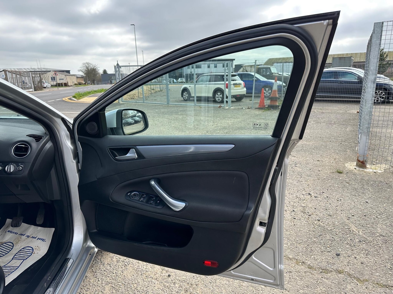 Used Ford Mondeo 2012 for sale - 78047736: Photo 16