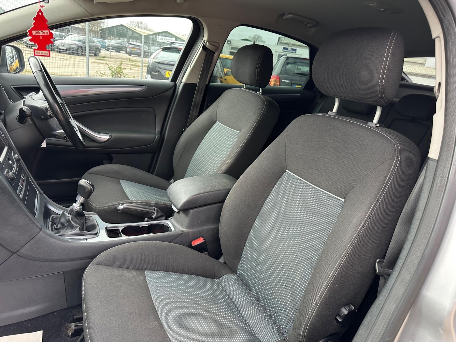 Used Ford Mondeo 2012 for sale - 78047736: Photo 26