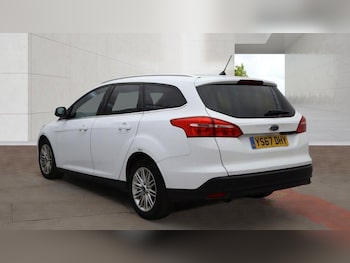 Used Ford Focus 2017 for sale - 79062114: Photo
