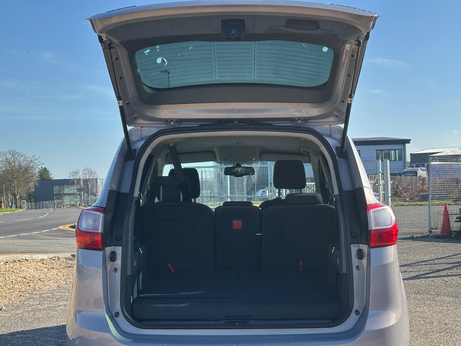 Used Ford Grand C-Max 2012 for sale - 77538616: Photo 23