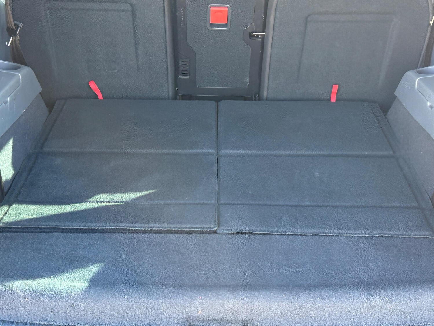 Used Ford Grand C-Max 2012 for sale - 77538616: Photo 24