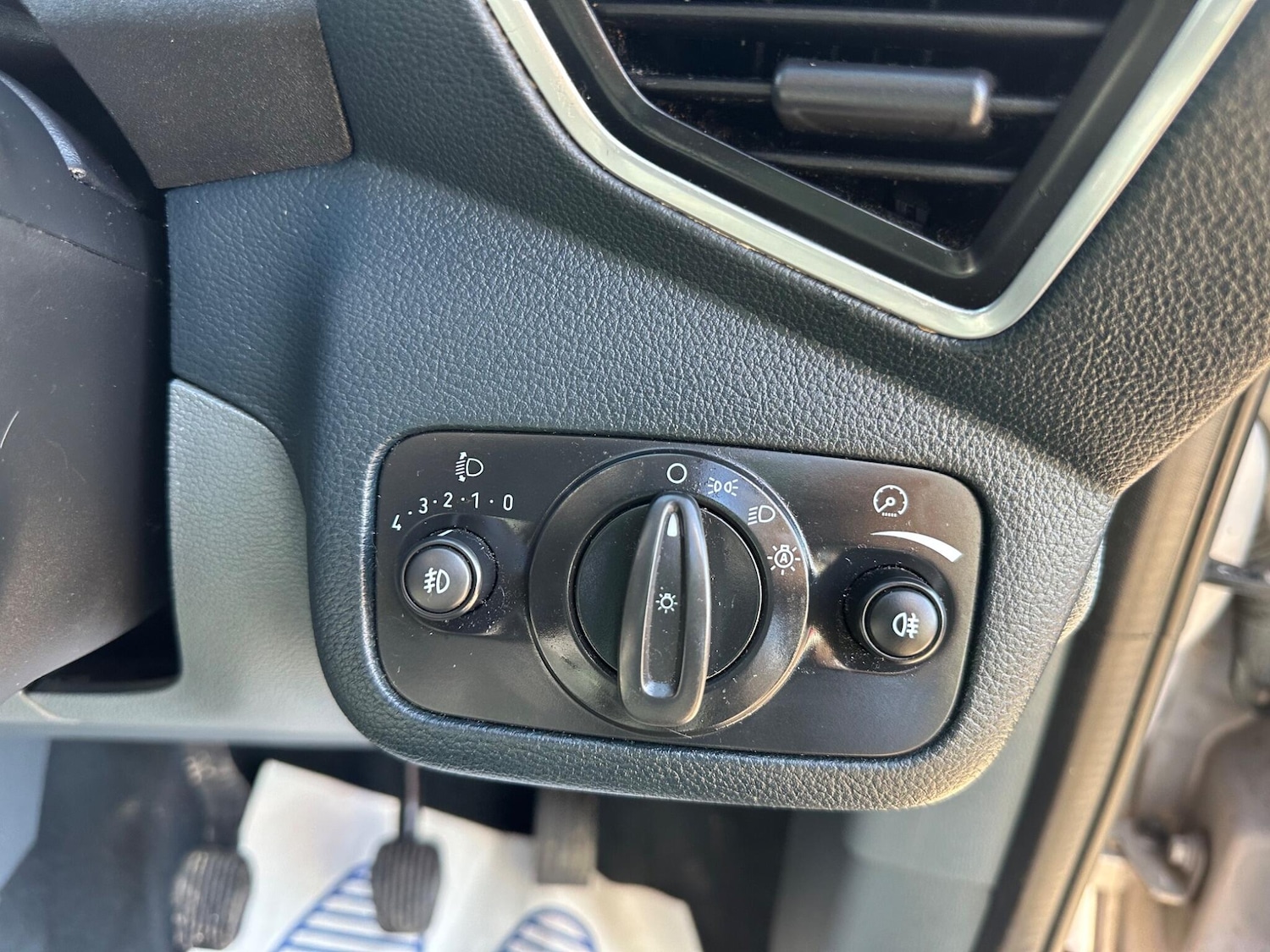 Used Ford Grand C-Max 2012 for sale - 77538616: Photo 30