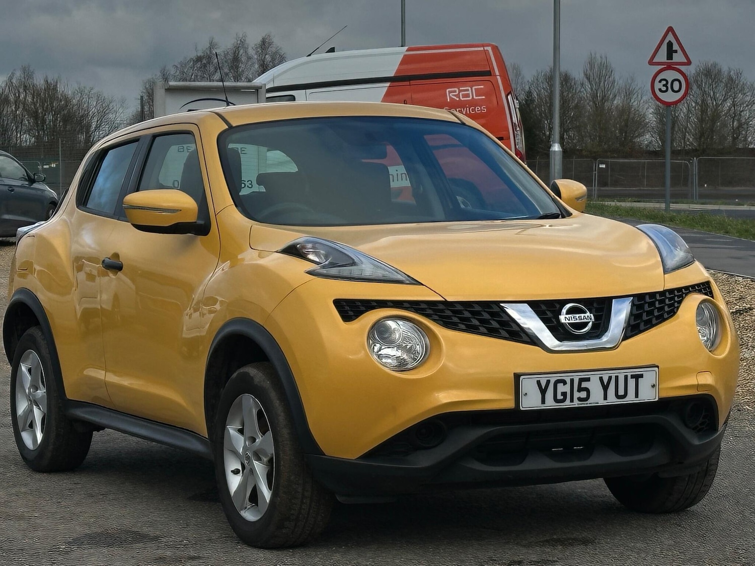 Used Nissan Juke 2015 for sale - 77462147: Photo 8