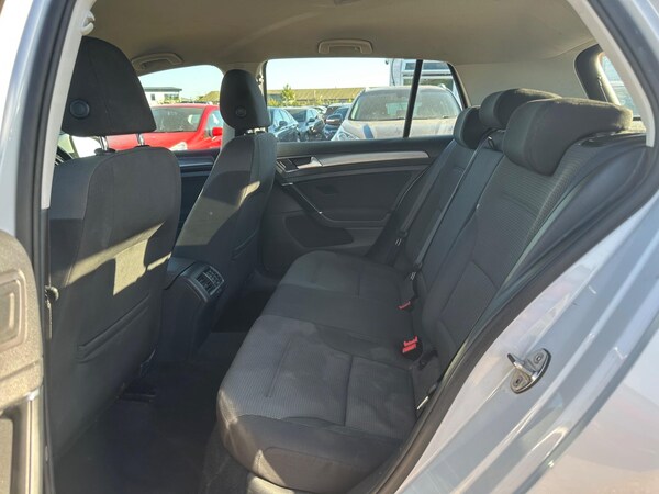 Used Volkswagen Golf 2018 for sale - 76166374: Photo 36