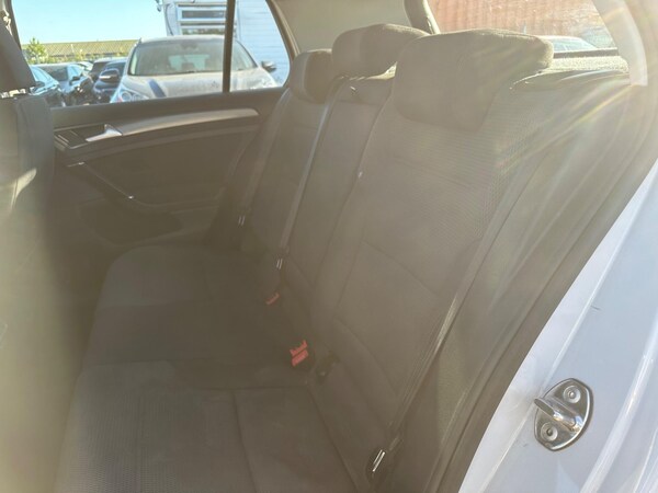 Used Volkswagen Golf 2018 for sale - 76166374: Photo 41