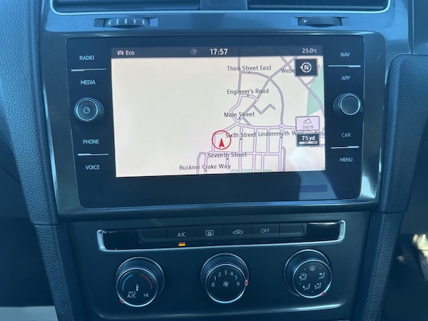Used Volkswagen Golf 2018 for sale - 76166374: Photo 53