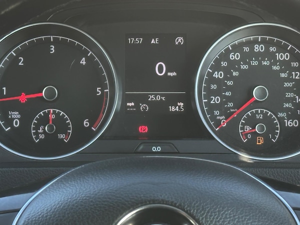 Used Volkswagen Golf 2018 for sale - 76166374: Photo 59