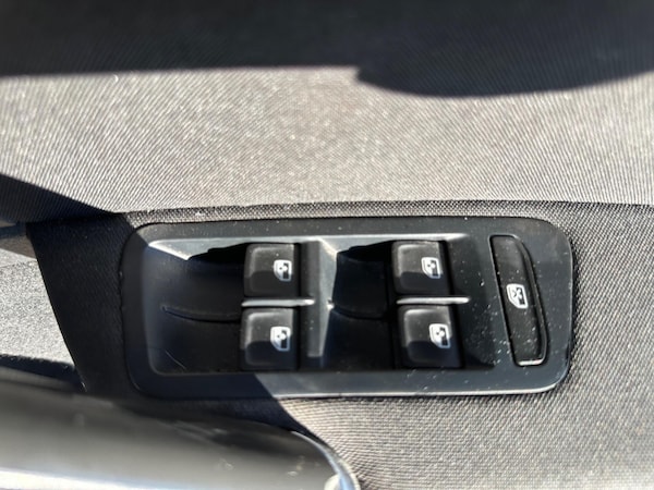 Used Volkswagen Golf 2018 for sale - 76166374: Photo 63