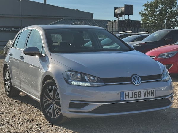 Used Volkswagen Golf 2018 for sale - 76166374: Photo 8
