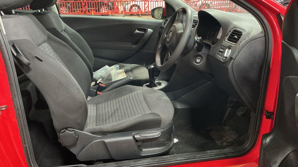 Used Volkswagen Polo 2011 for sale - 77462136: Photo 9